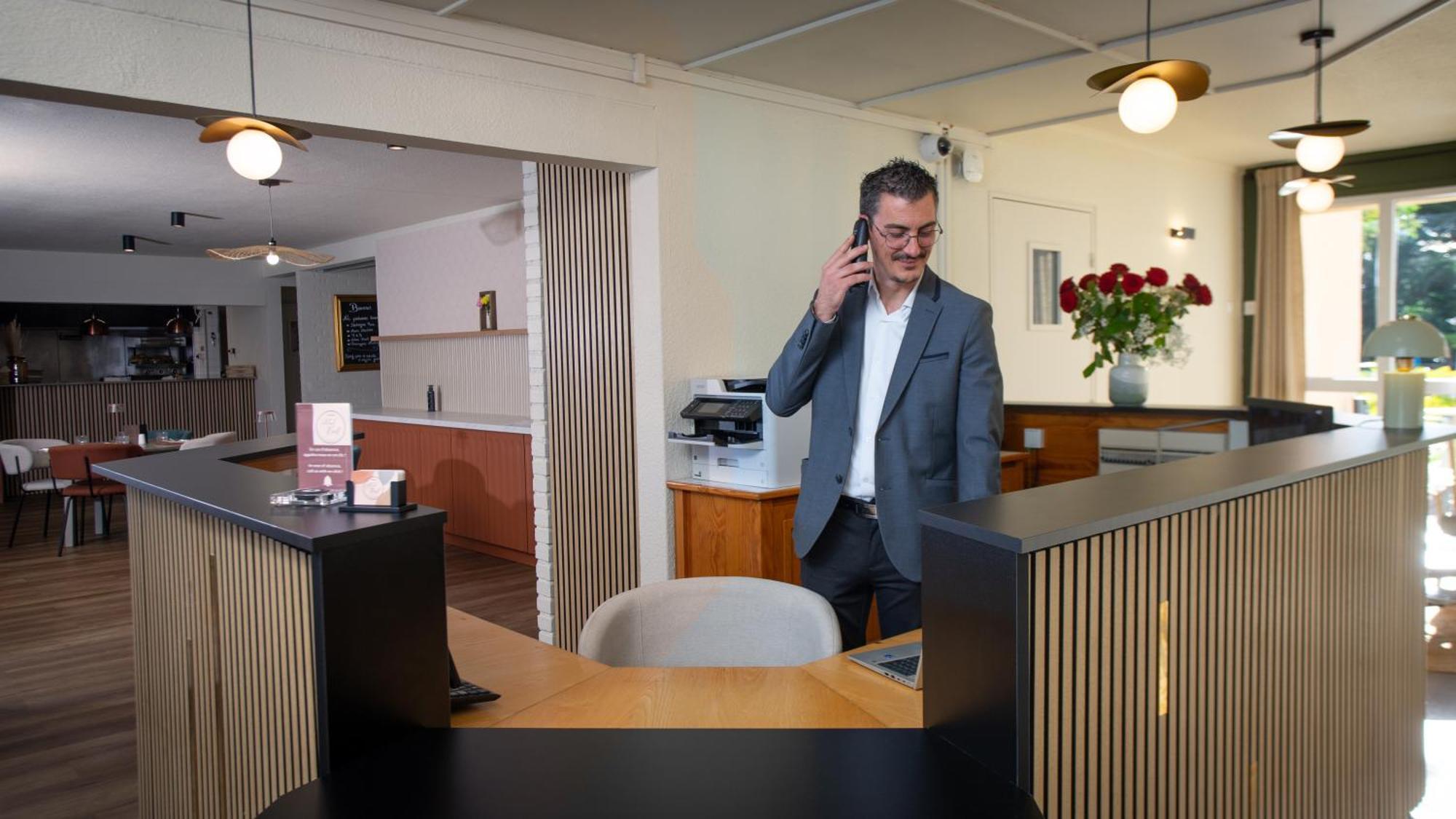 Hotel Nell Saint-Marcel  Eksteriør bilde