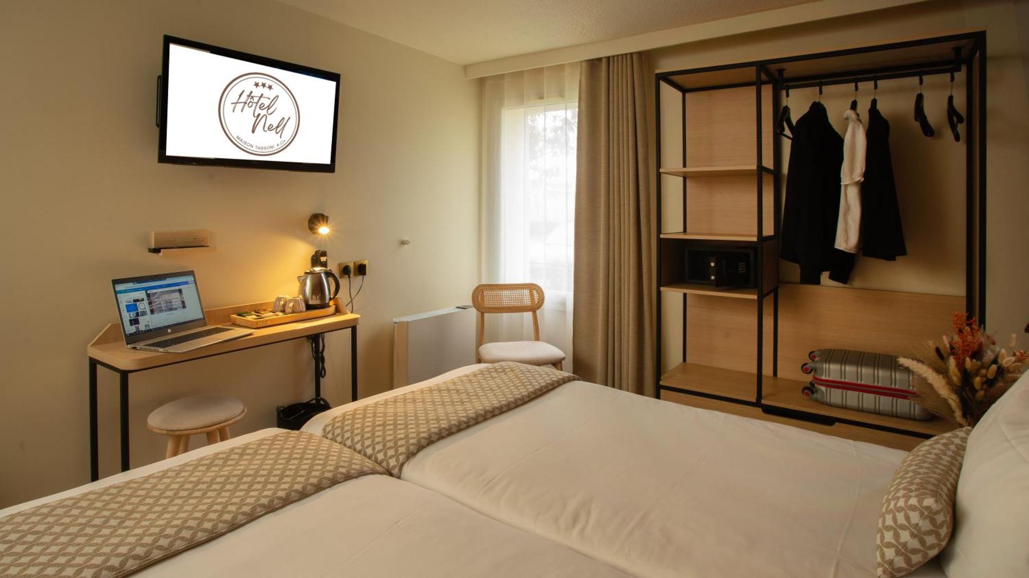 Hotel Nell Saint-Marcel  Eksteriør bilde