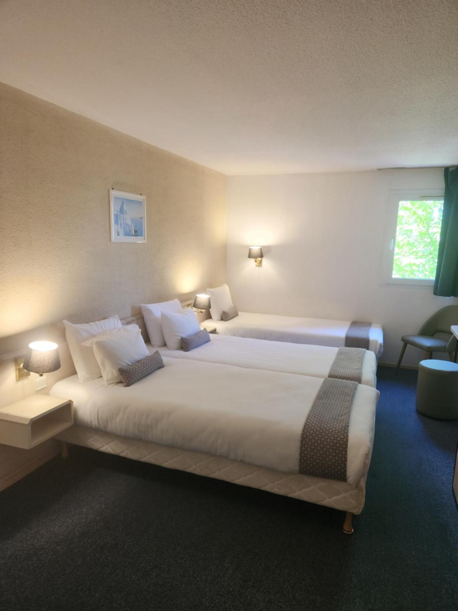 Hotel Nell Saint-Marcel  Eksteriør bilde